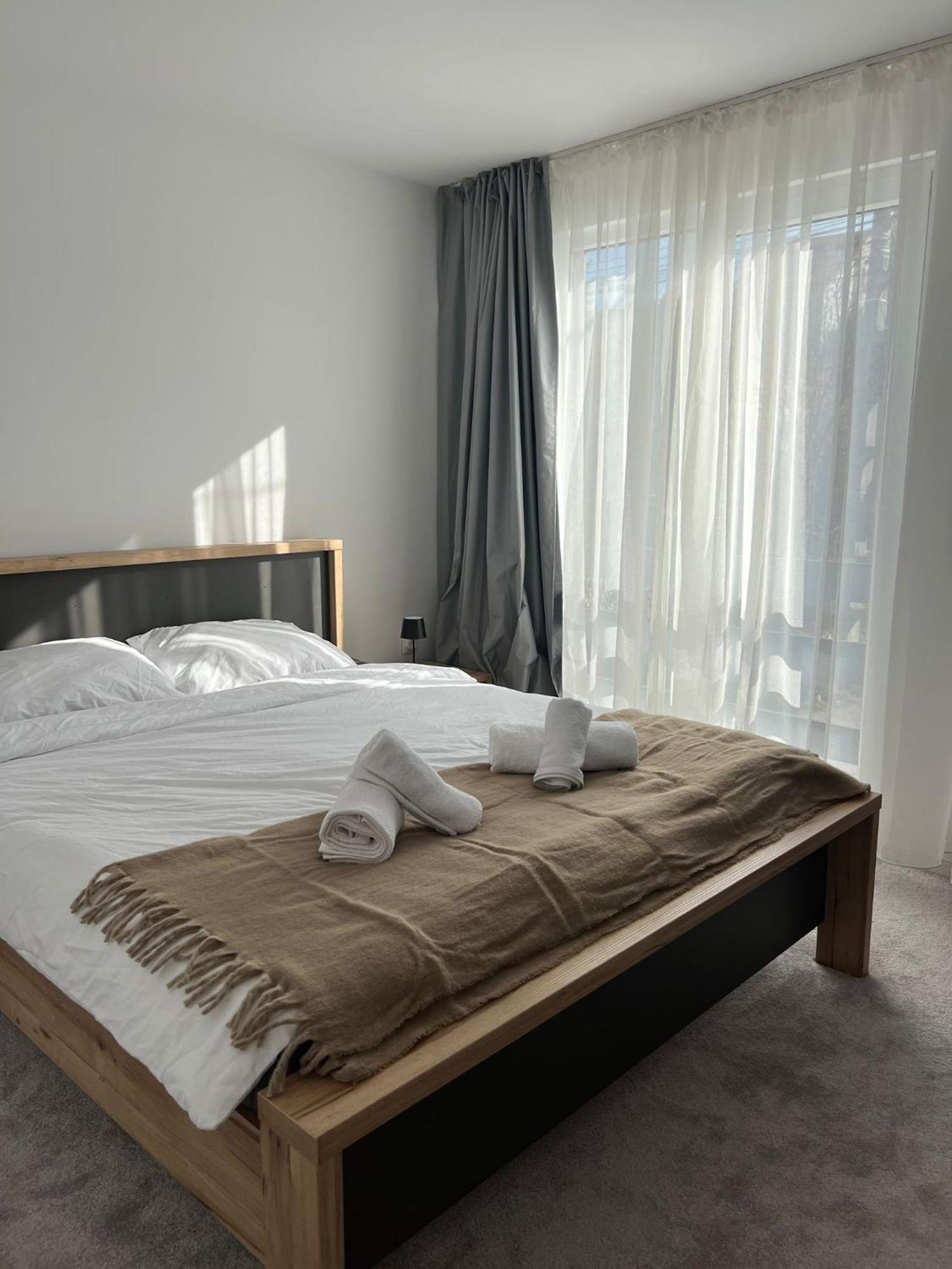 Lala Home Oradea Εξωτερικό φωτογραφία